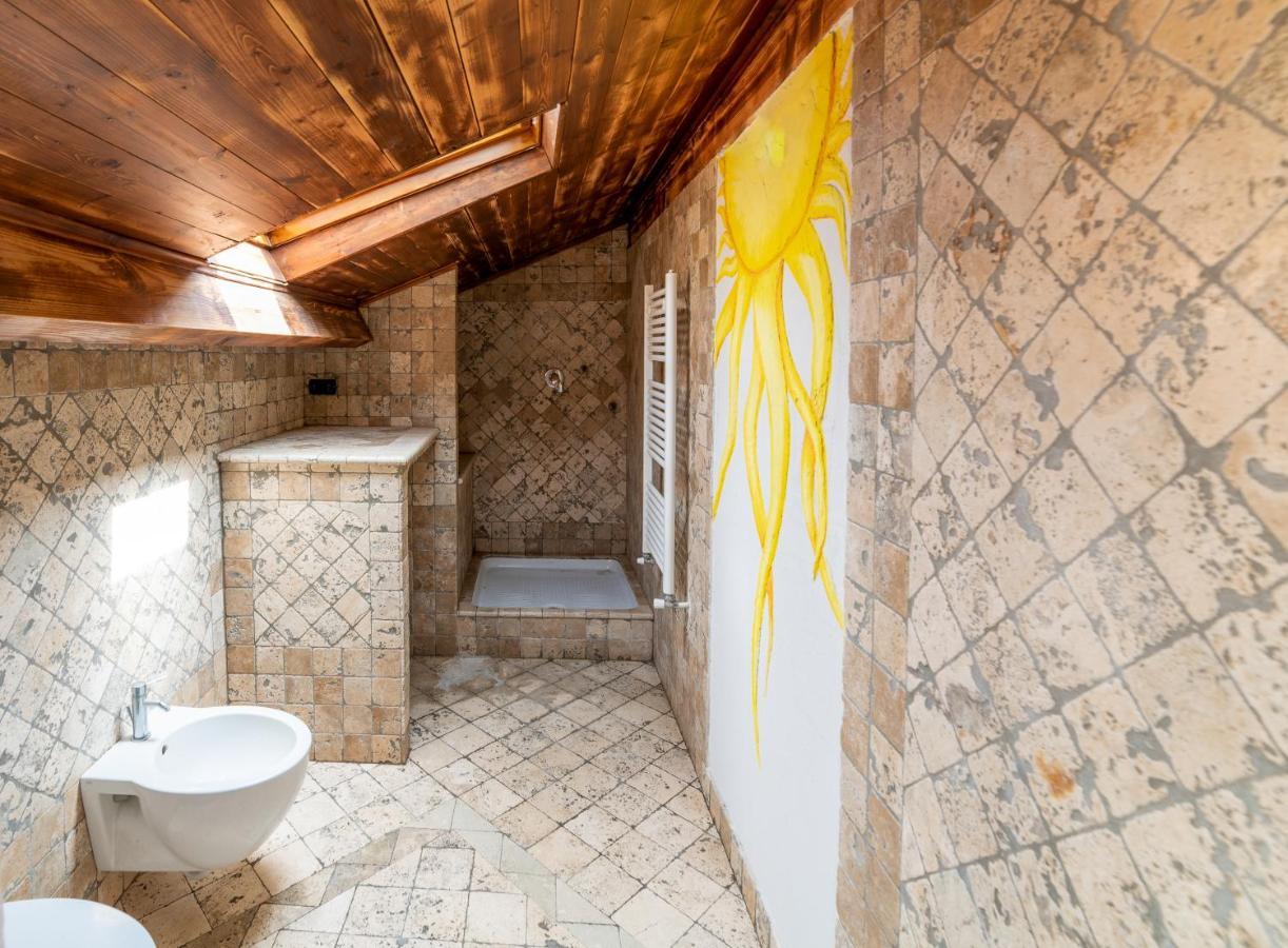 Agriturismo Colline Morghetta Isolabona ภายนอก รูปภาพ